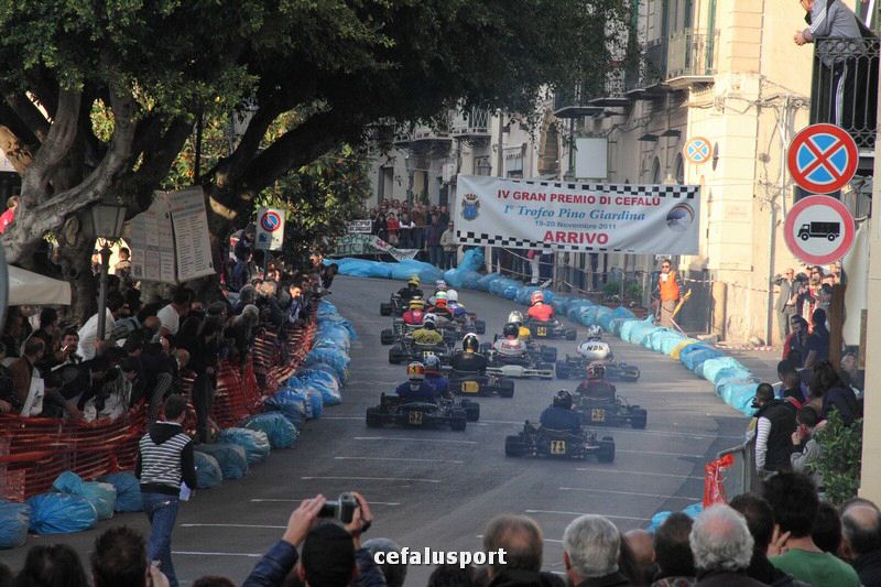 111120 sport2 261_tn.jpg